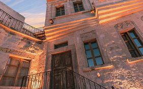 Atilla's Cave Hotel
